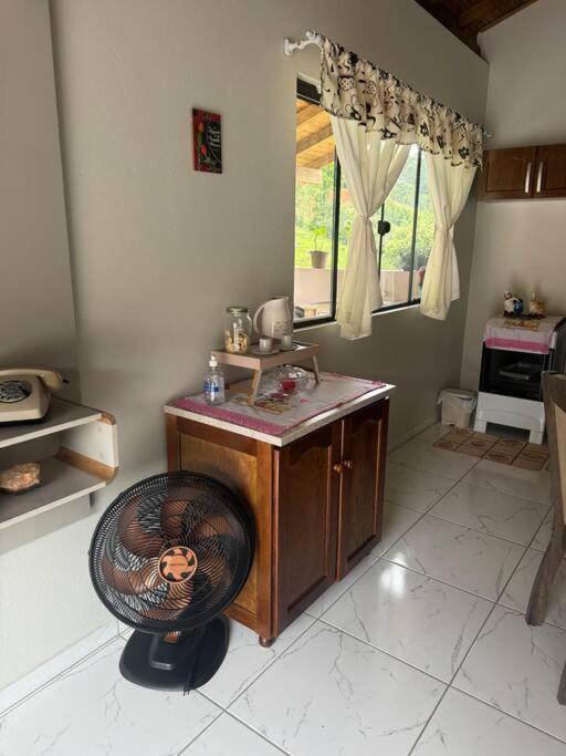 Cabana Recanto Do Arruda Para Casal Em Aguas Mornas Экстерьер фото